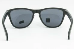 Occhiale Da Sole Junior OAKLEY Frogskins Xs OJ9006-0153 -Occhiali Alla Moda occhiale da sole junior oakley frogskins xs oj9006 0153 2