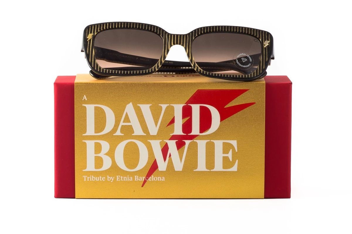 Occhiali Da Sole ETNIA BARCELONA Ziggy Dardust Bowie Bkgd 12 Occhiali Da Sole ETNIA BARCELONA Ziggy Dardust Bowie Bkgd - immagine 10