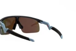 Occhiali Da Sole Junior OAKLEY Resistor OJ9010-1623 Prizm 11 Occhiali Da Sole Junior OAKLEY Resistor OJ9010-1623 Prizm -Occhiali Alla Moda occhiali da sole junior oakley resistor oj9010 1623 prizm 3